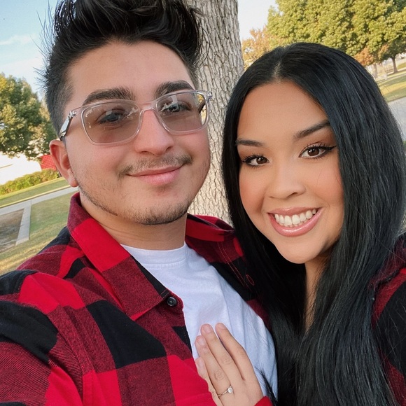 Meet your Posher, Bethany - Picture 2 of 3